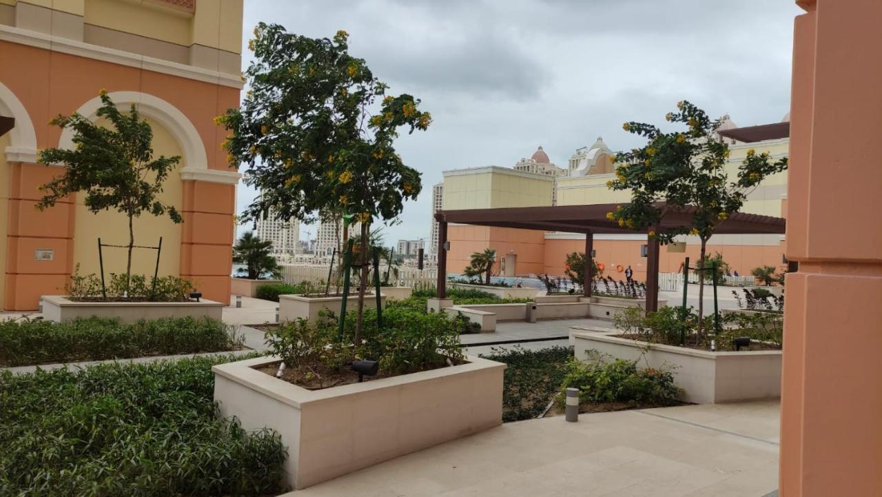 Luxury By The Sea With Amazing Amenities At Pearl Qatar