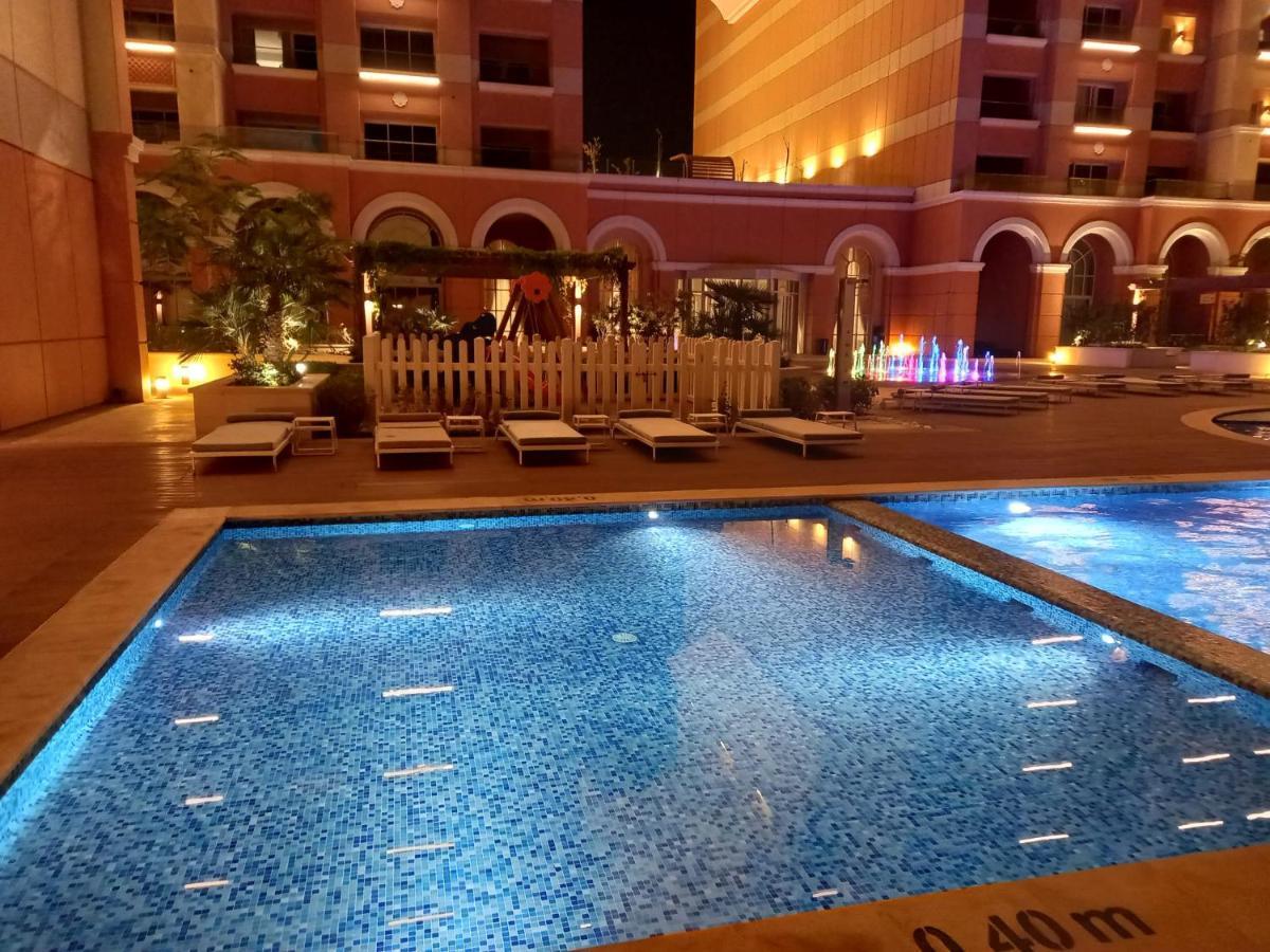 Luxury By The Sea With Amazing Amenities At Pearl Qatar