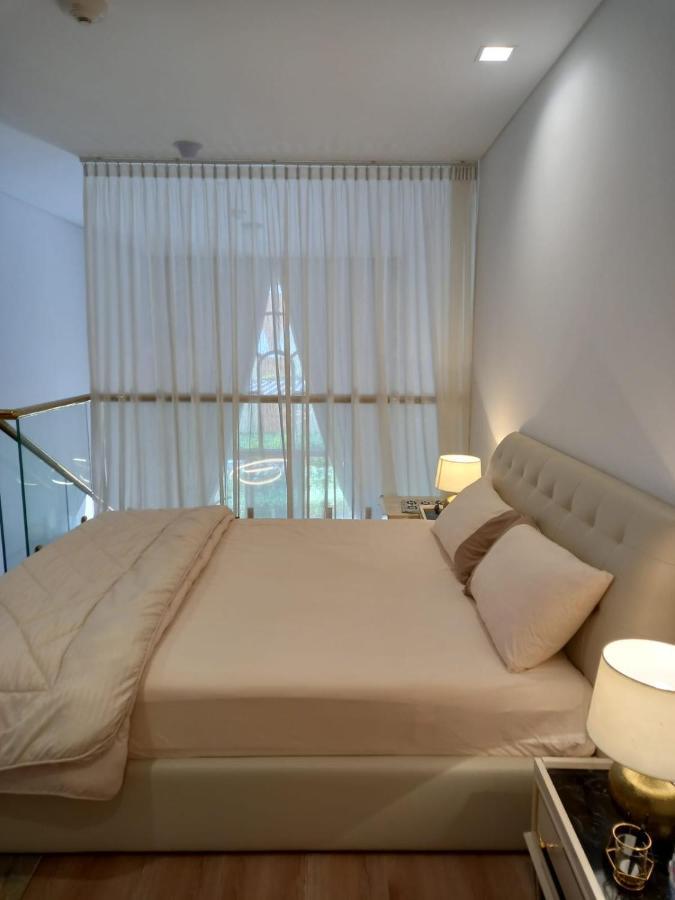 Apartment Luxury By The Sea With Amazing Amenities At Pearl Qatar