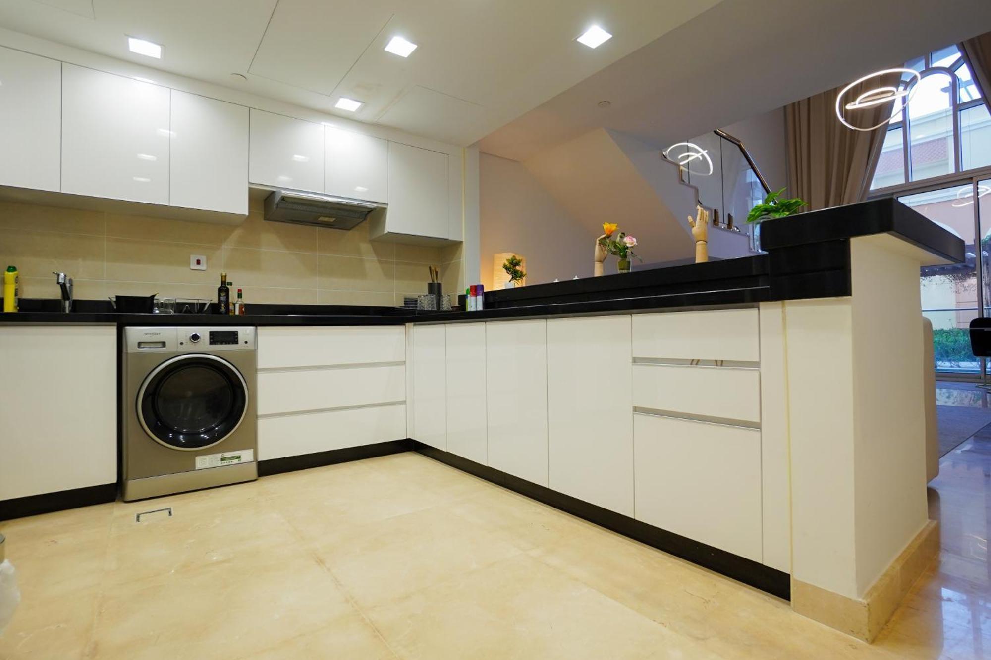 Luxury By The Sea With Amazing Amenities At Pearl Qatar Apartment Doha